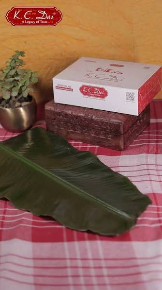 KC Das sweet box packaging